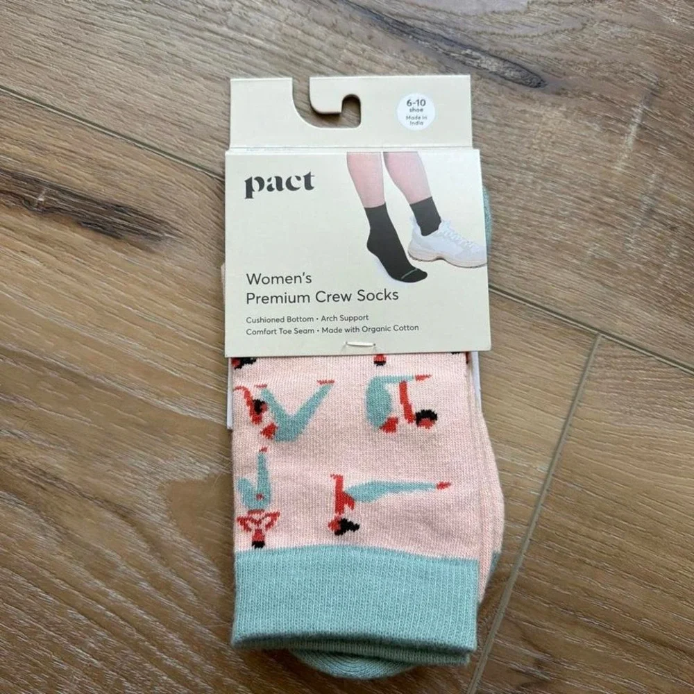 Pact Women's Premium Organic Cotton Crew Socks - Yoga Print (Size 6-10) NWT